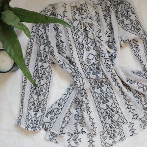 Loft Black and White Top - Large